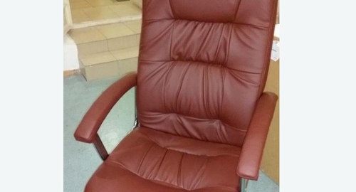 Обтяжка офисного кресла. Бирюсинск